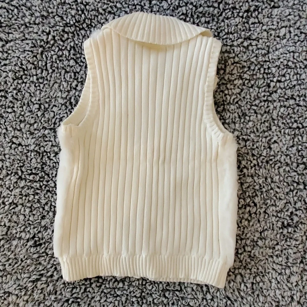 Gymboree Faux Fur Sweater Vest Winter White Girls Size 5/6